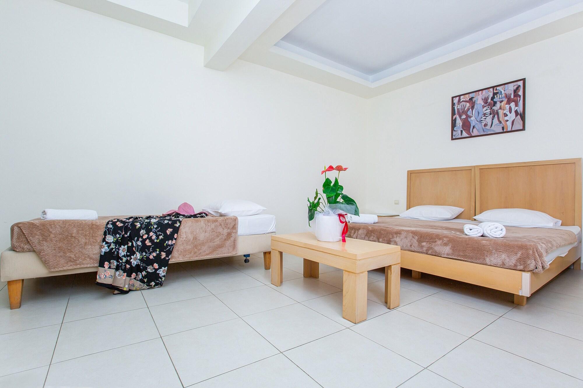 Hermes Hotel Malia Luaran gambar