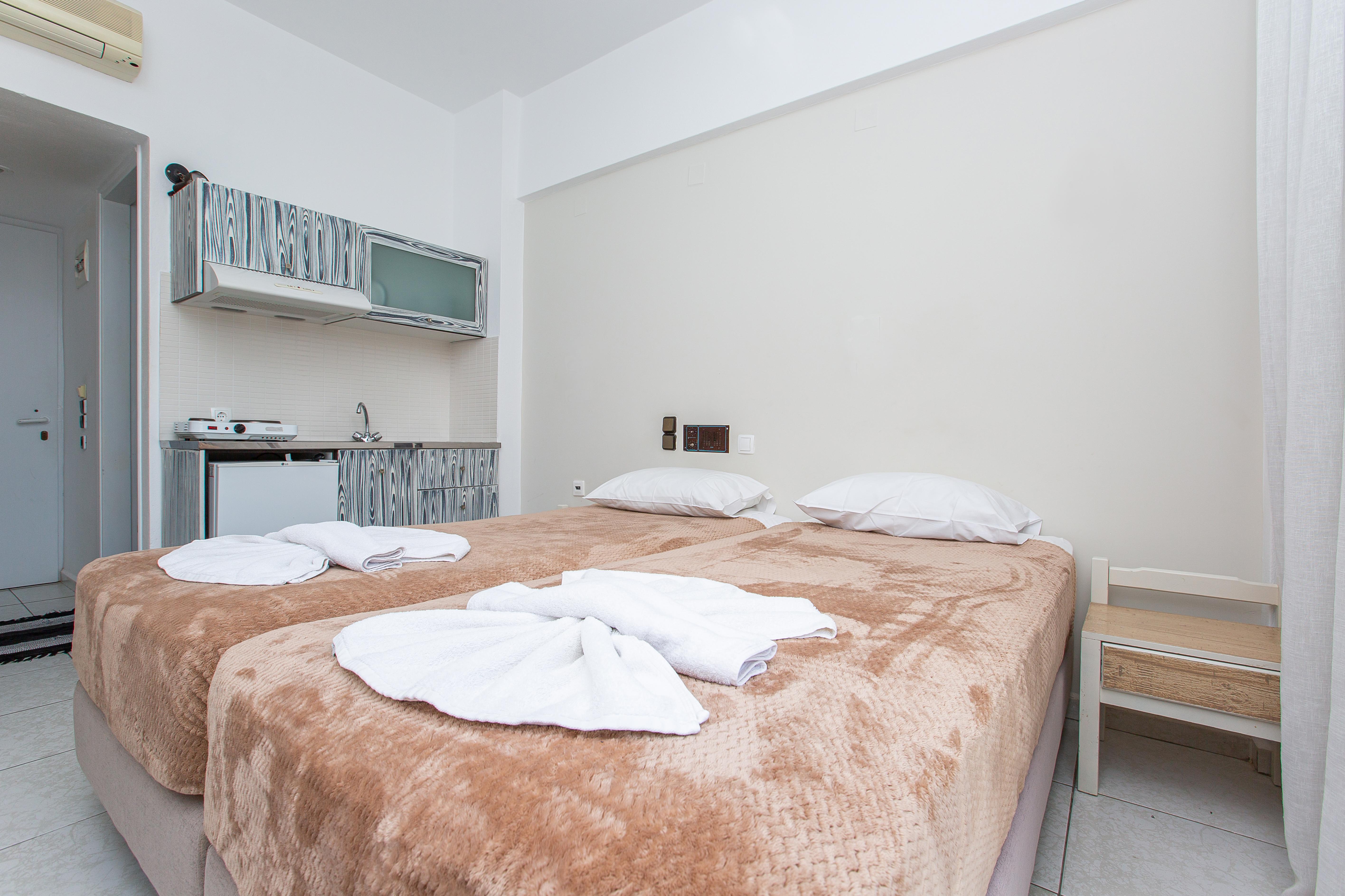 Hermes Hotel Malia Luaran gambar