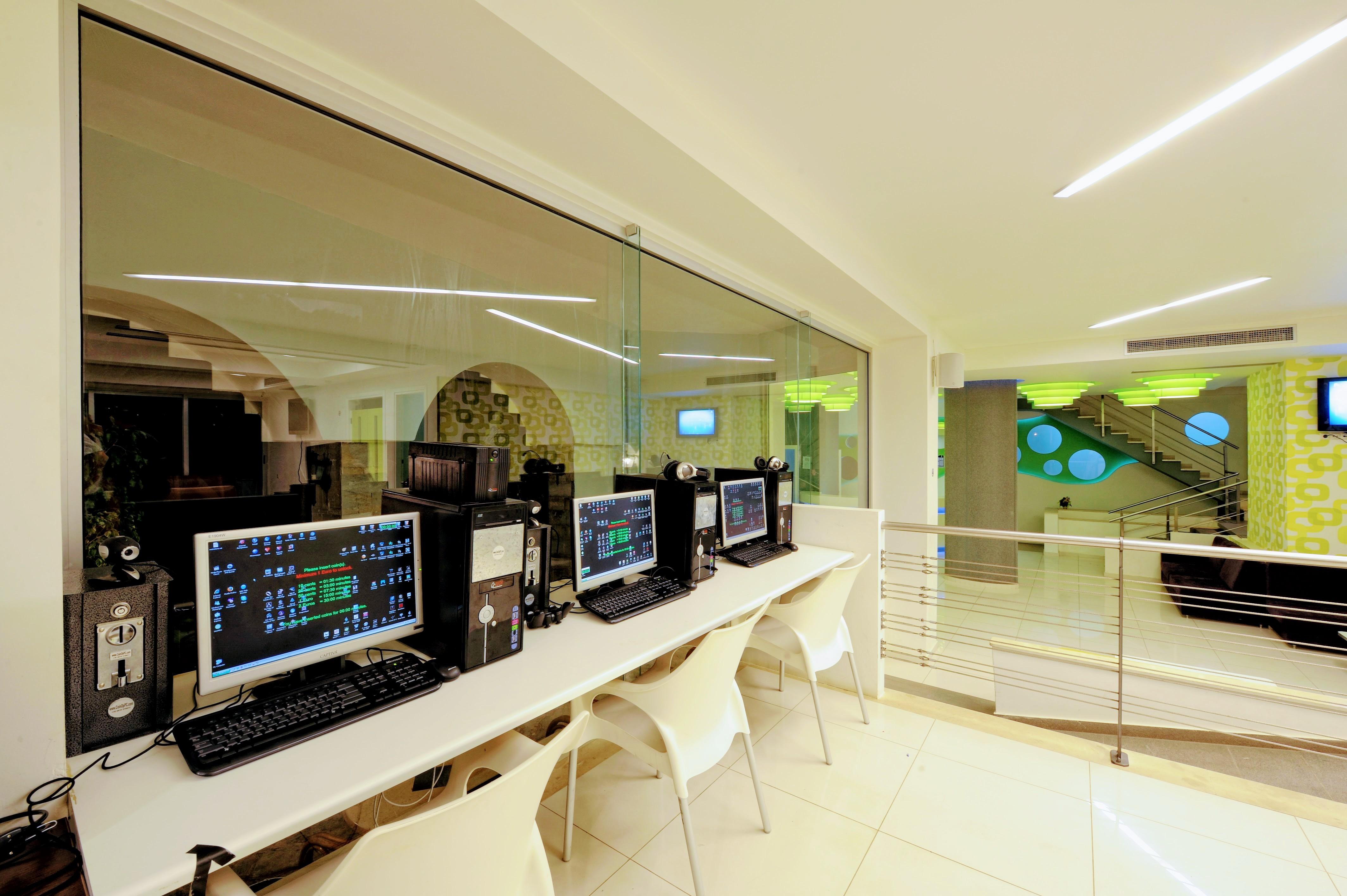 Hermes Hotel Malia Luaran gambar